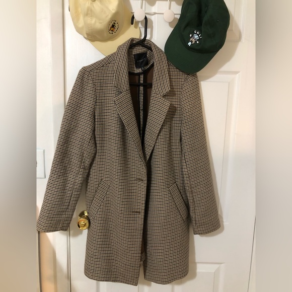 Dynamite Winter Plaid Coat - Picture 2 of 3